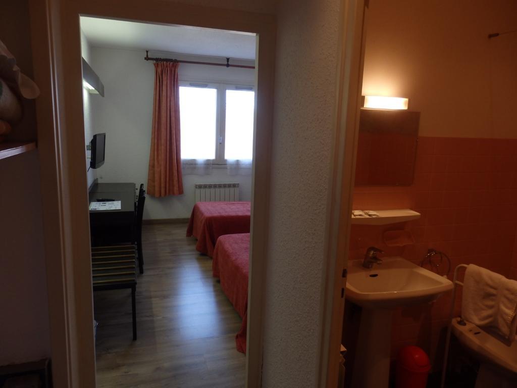 Servhotel Morestel Extérieur photo