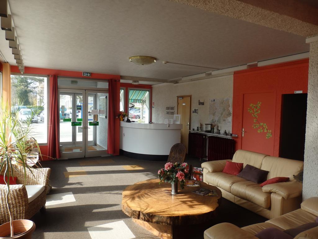 Servhotel Morestel Extérieur photo